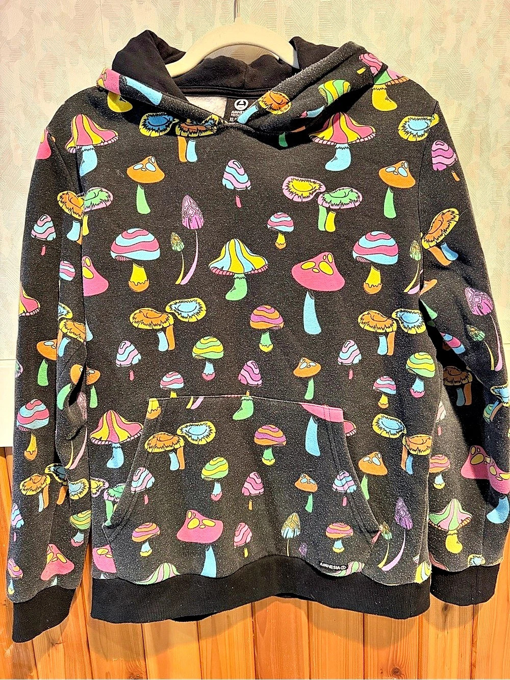 Amnesia Boys Large Mushroom Print Matching Set